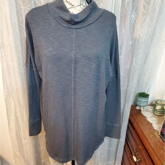 Weekend by Suzanne Betro tunic sz med - Picture 1 of 5